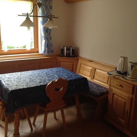 Ferienhaus Sachrang Szoba fotó